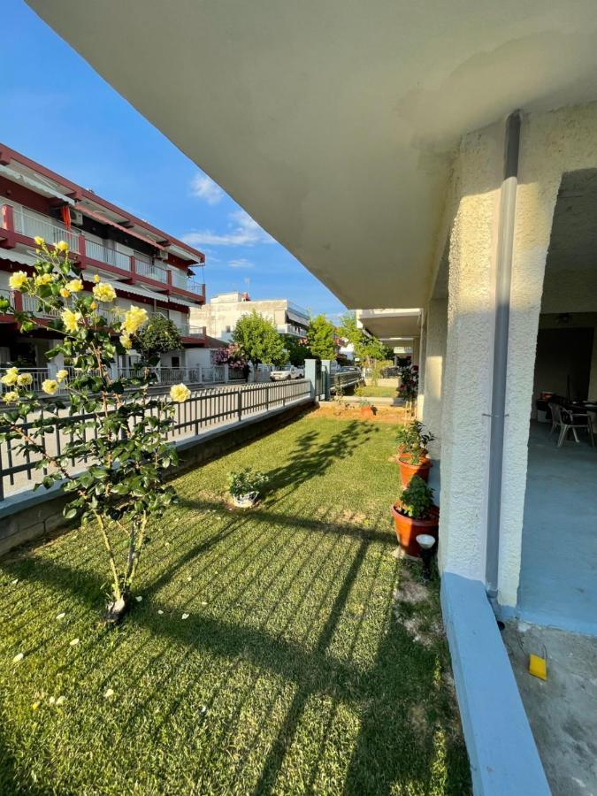 Villa California Paralia Dionysiou Exterior photo